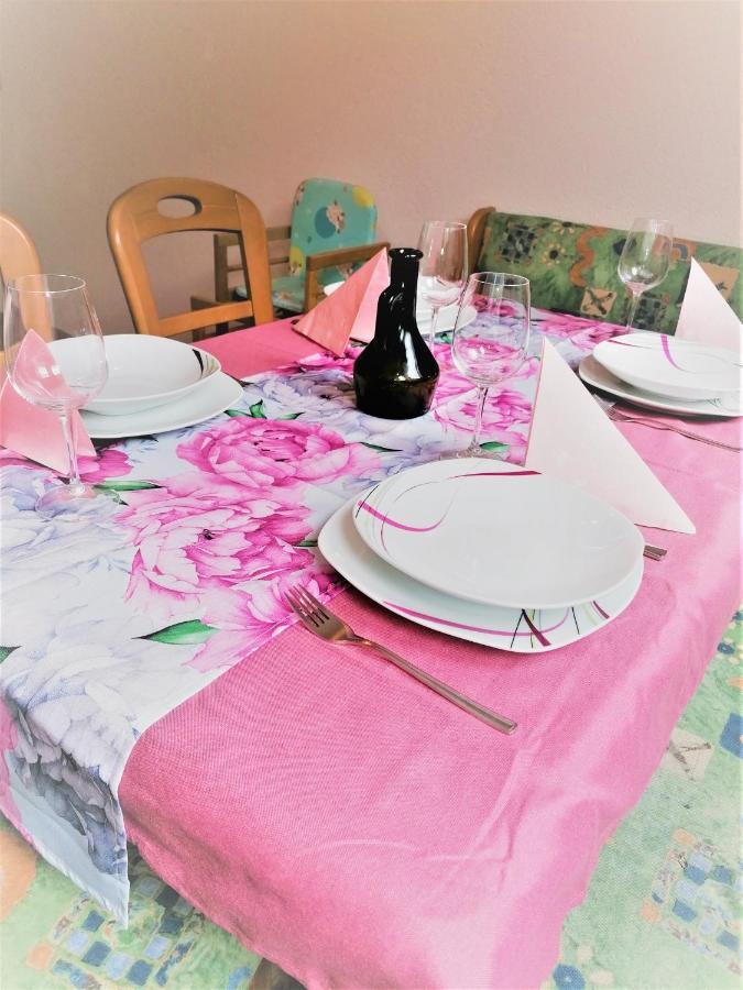 Appartement Jakalar ฟิลส์ ภายนอก รูปภาพ