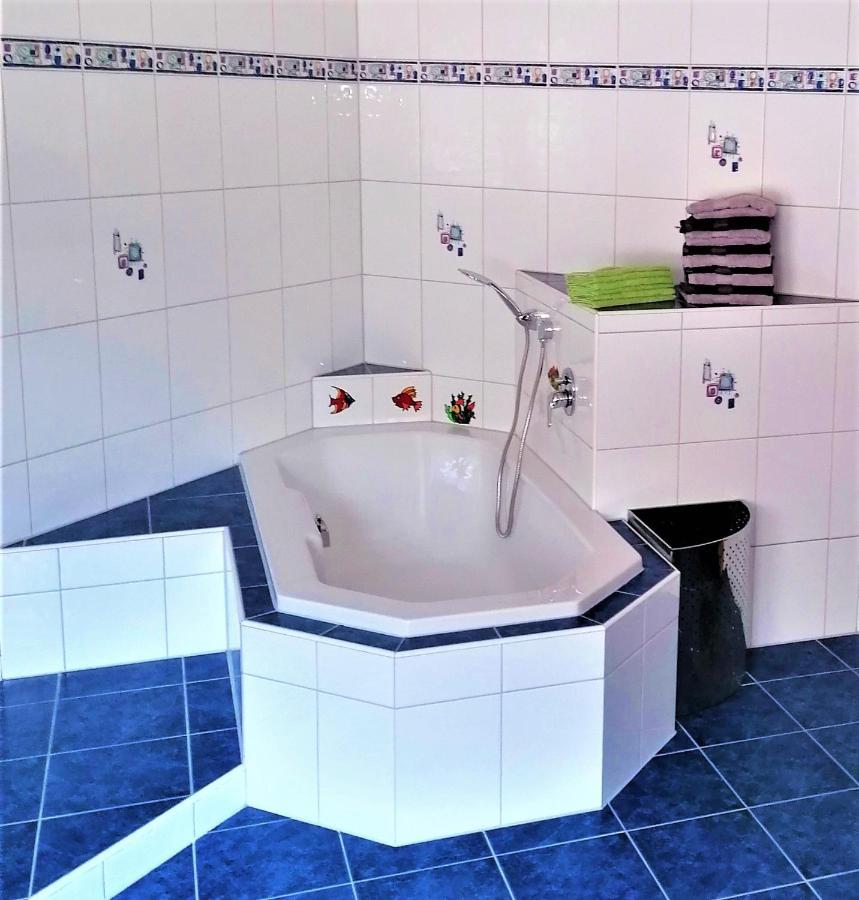 Appartement Jakalar ฟิลส์ ภายนอก รูปภาพ